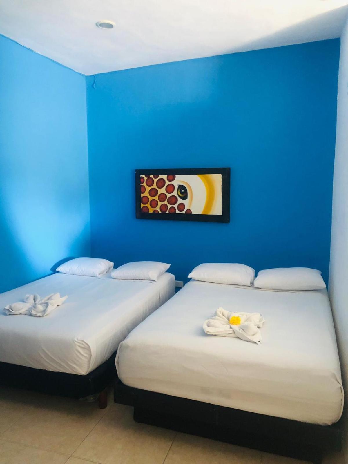 Easy Hotel Playa del Carmen Exterior photo